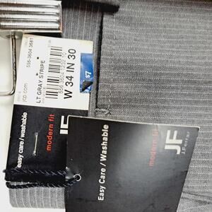 J.Ferrar Modern Fit Light Gray Stripe 34w/30L Easy Care Washable New with Tags